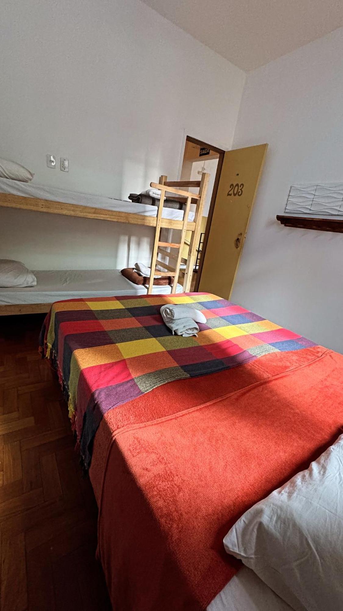 Savassi Hostel Белу-Оризонті Екстер'єр фото
